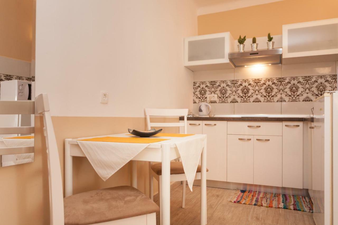 Nice Apartment In The City Center Rovinj Luaran gambar