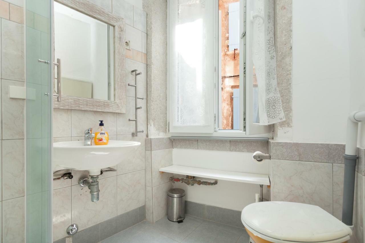 Nice Apartment In The City Center Rovinj Luaran gambar